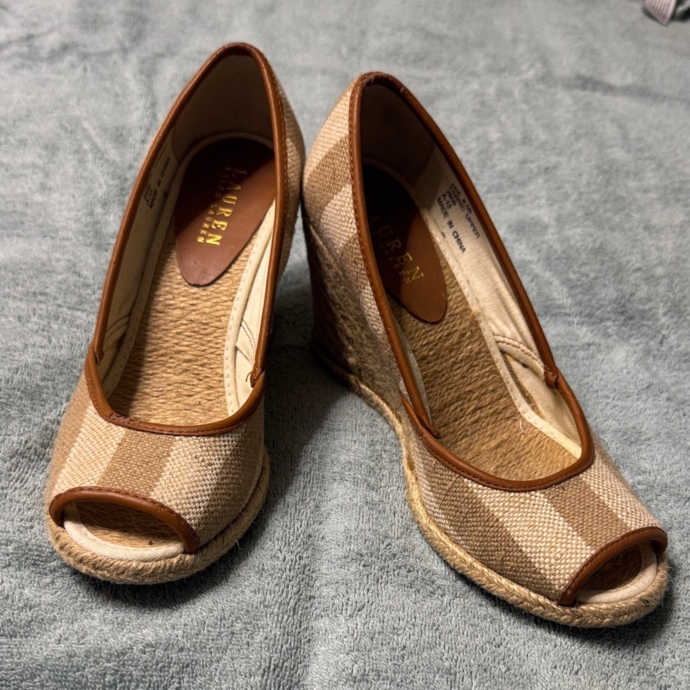 LAUREN by Ralph Lauren Beige and Brown Wedges